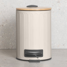 Load image into Gallery viewer, PIFCO 3L Arch Textured Slow Close Bin with Bamboo Lid Beige
